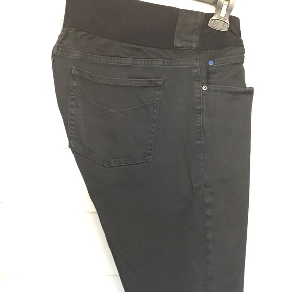 Maternity Jeans - Picture 2 of 3